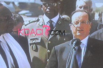 Guerre au Mali : François Hollande à  Tombouctou : ''La France a progressé plus vite que nous le pensions''